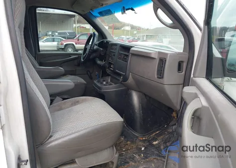 2004 Chevrolet Express из США, поврежденный, VIN 1GCFG15X941133857